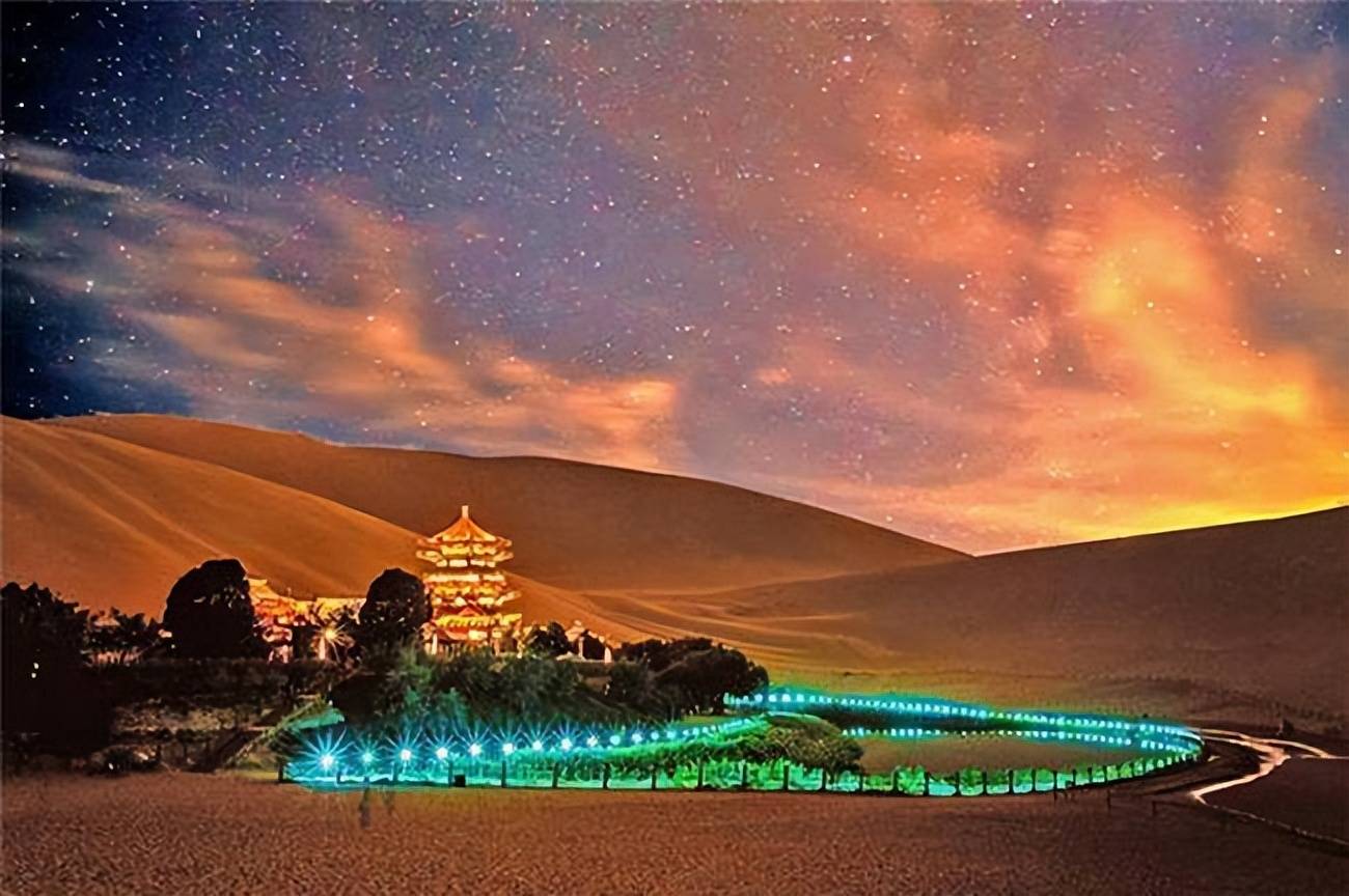 鸣沙山·月牙泉