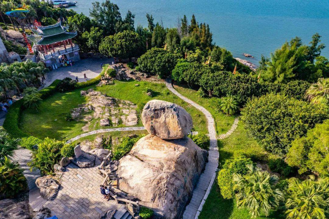 东山风动石景区5.jpeg