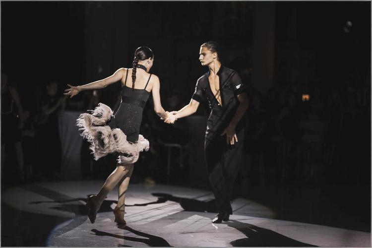 国际标准舞(图4)