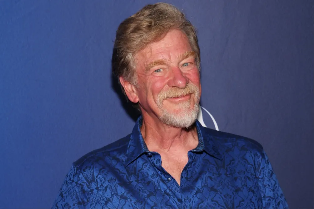 罗杰·阿勒斯(图2)