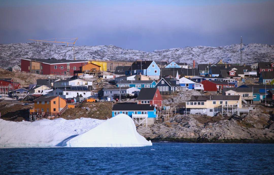 格陵兰岛(图6)